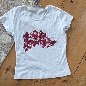 Vintage y2K White floral baby Tee with Burgundy Hibiscus Print